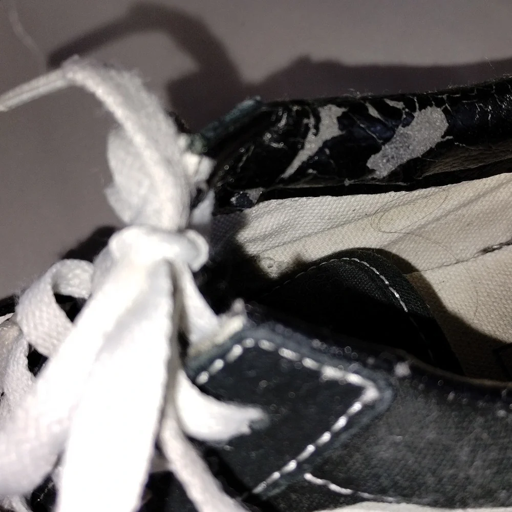 Vans Old Skool Black White Suede Canvas Low Top Skate Shoes Mens 9 Womens‎ 10.5